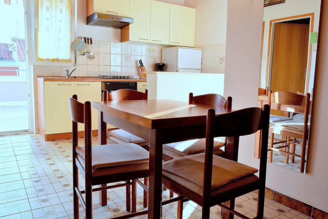 Zoro Apartments Palit Exterior foto