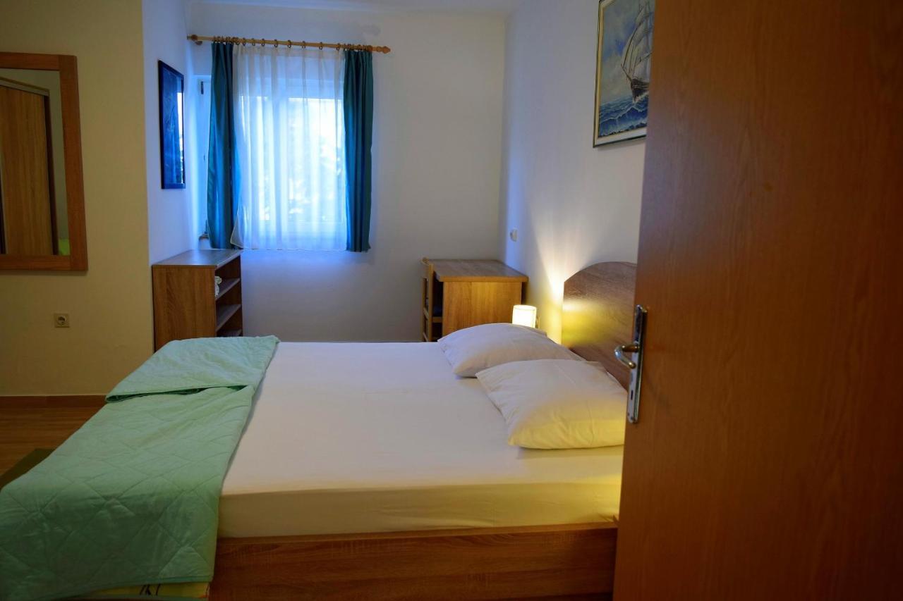 Zoro Apartments Palit Exterior foto